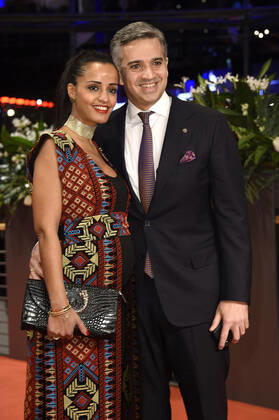 Sawsan Chebli mit Ehemann Nizar Maarouf bei der Closing Ceremony mit Preisverleihung auf der Berlinale 2020 70. Internationale Filmfestspiele Berlin im Berlinale Palast. Berlin, 29.02.2020