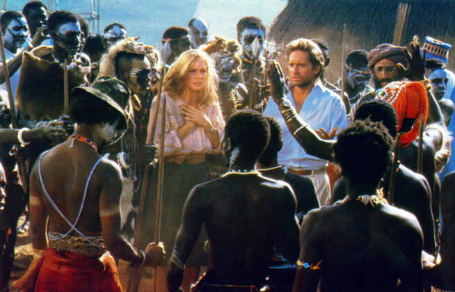 THE JEWEL OF THE NILE, center from left: Kathleen Turner, Michael Douglas, Avner Eisenberg, 1985, TM & Copyright Ã‚Â© 20th Century Fox Film Corp. courtesy Everett Collection Â©20thCentFox Courtesy Everett Collection PUBLICATIONXNOTxINxCANxCHNxFRAxITAxJPNxNORxPOLxRUSxESPxUKxUSA Copyright: xÃ‚Â©20thCentFox CourtesyxEverettxCollectionx M8DJEOF FE003