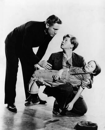 OSCARS. Bester Hauptdarsteller. PreistrÃ¤ger 1931-1940 BOYS TOWN, Spencer Tracy, Mickey Rooney, Bobs Watson, 1938 Courtesy Everett Collection PUBLICATIONXNOTxINxCANxCHNxFRAxITAxJPNxNORxPOLxRUSxESPxUKxUSA Copyright: xCourtesyxEverettxCollectionx MBDBOTO EC086