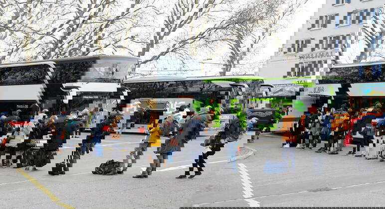 Bus Station Zuerich Fotos IMAGO