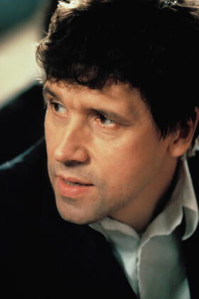 THE CRYING GAME, Stephen Rea, 1992, Miramax courtesy Everett Collection Miramax Courtesy Everett Collection !ACHTUNG AUFNAHMEDATUM GESCHÃ„TZT! PUBLICATIONXNOTxINxCANxCHNxFRAxITAxJPNxNORxPOLxRUSxESPxUKxUSA Copyright: xMiramax CourtesyxEverettxCollectionx MCDCRGA EC001