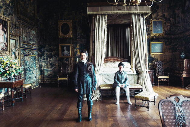 THE FAVOURITE, from left: Rachel Weisz, Olivia Colman, 2018. photo: Yorgos Lanthimos TM & copyright Fox Seachlight Pictures. All rights reserved. Courtesy Everett Collection !ACHTUNG AUFNAHMEDATUM GESCHÃ„TZT! PUBLICATIONXNOTxINxCANxCHNxFRAxITAxJPNxNORxPOLxRUSxESPxUKxUSA Copyright: xFoxxSearchlight CourtesyxEverettxCollectionx MCDFAVO FS012