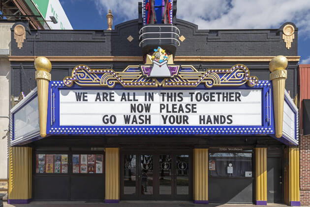 Bilder des Jahres 2020, News 03 März March 21, 2020, Ferndale, Michigan, USA: Ferndale, Michigan USA - 21 March 2020 - A coronavirus message on the marquee of the Magic Bag theater, closed because of the epidemic. Ferndale USA - ZUMAw66_ 20200321_zaf_w66_011 Copyright: xJimxWestx