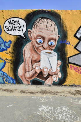 Bilder des Jahres 2020, News 03 März News Themen der Woche KW13 News Bilder des Tages In Zeiten von Ausgangsbeschränkungen und Kontaktsperren wegen der Corona-Krise lebt die Kreativität der Graffiti Künstler im Mauerpark weiter. Berlin, 23.03.2020
