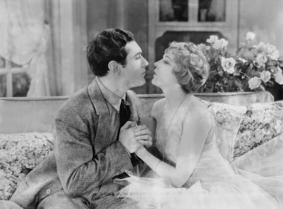 COQUETTE, from left: Johnny Mack Brown, Mary Pickford, 1929 !ACHTUNG AUFNAHMEDATUM GESCHÃ„TZT! PUBLICATIONXNOTxINxCANxCHNxFRAxITAxJPNxNORxPOLxRUSxESPxUKxUSA Copyright: xCourtesyxEverettxCollectionx MBDCOQU EC017