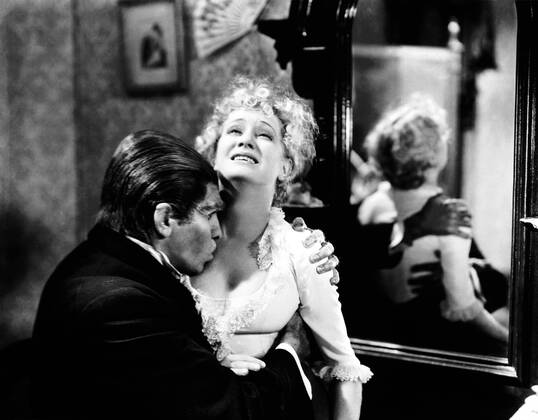 OSCARS. Bester Hauptdarsteller. PreistrÃ¤ger 1931-1940 DR. JEKYLL AND MR. HYDE, Fredric March, Miriam Hopkins, 1931 Courtesy Everett Collection !ACHTUNG AUFNAHMEDATUM GESCHÃ„TZT! PUBLICATIONXNOTxINxCANxCHNxFRAxITAxJPNxNORxPOLxRUSxESPxUKxUSA Copyright: xCourtesyxEverettxCollectionx MCDDOJE EC009