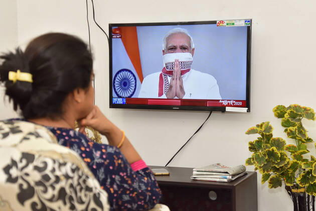 India: PM Modi extends lockdown till 3rd May 2020 Indian Prime Minister Narendra Modi addressing the nation today, the 21st day of the nationwide lockdown, at 10 am on Tuesday, 14th April, 2020 for 24 Minutes on the situation arising out of Novel Coronavirus (COVID-19) pandemic. This is his 4th address to the nation within a month related to the COVID-19 crisis. Following requests from states to extend the lockdown, PM Modi announced that the nationwide lockdown will continue till 3rd May, 2020. Kolkata West Bengal India Copyright: BiswarupxGanguly
