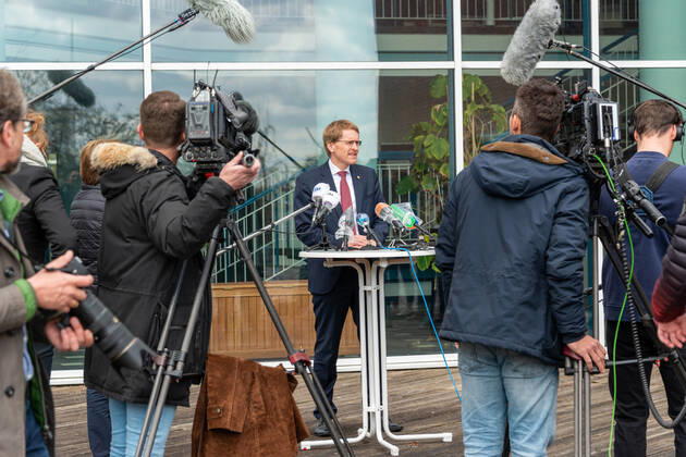 Kiel, 14.04.2020, Coronakrise, Infos vor der Konferenz mit der Kanzlerin Heute äußerte sich Ministerpräsident Daniel Günther zum geplanten Zeitplan für die Beratungen der Länderregierungschefs mit der Bundeskanzlerin. Er erläuterte die weitere Vorgehensweise und kündigte an, die Ergebnisse aus den Beratungen morgen zu kommunizieren.