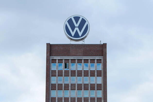 14.04.2020, xtgx, Symbolfotos Volkswagen Abgasskandal, Konzernzentrale von VW in Wolfsburg, Symbolfoto, Symbolbild emwirt Wolfsburg