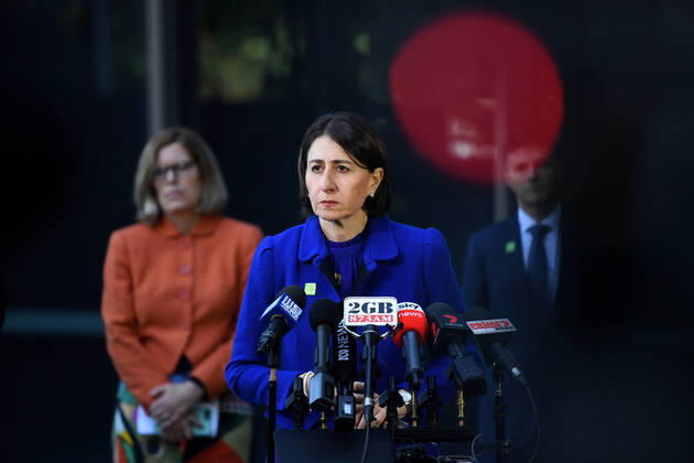 GLADYS BEREJIKLIAN CORONAVIRUS PRESSER, NSW Premier Gladys Berejiklian speaks to the media during a press conference in Sydney, Wednesday, April 15, 2020. ( NO ARCHIVING, EDITORIAL USE ONLY, NO USE IN BOOKS WITHOUT CONSENT SYDNEY NSW AUSTRALIA  Copyright: xJOELxCARRETTx 20200415001463544523