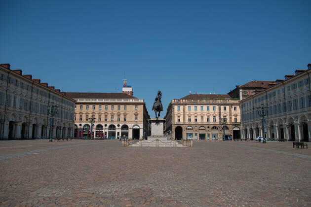 Italy: Turin lockdown 14th April 2020 A view shows Piazza San Carlo and a deserted Turin on April 14, 2020 in Italy, during the country s lockdown aimed at curbing the spread of the COVID-19 infection, caused by the novel coronavirus. Turin Piedmont Turin Italy Copyright: AlbertoxGandolfo