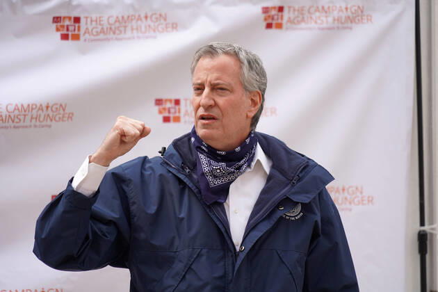 April 14, 2020, New York, New York, USA: Mayor BILL DI BLASIO holds a press conference at The Campaign Against Hunger Food Pantry,.Brooklyn, NY.April 14, 2020.Photos by Sonia Moskowitz. New York USA - ZUMAm334 20200414_zep_m334_012 Copyright: xSoniaxMoskowitzxGordonx