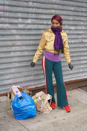 April 14, 2020, New York, New York, USA: Scenes at The Campaign Against Hunger during Mayor BILL DI BLASIO visit and press conference,.Brooklyn, NY.April 14, 2020.Photos by Sonia Moskowitz. New York USA - ZUMAm334 20200414_zep_m334_018 Copyright: xSoniaxMoskowitzxGordonx