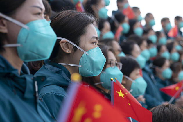 (200415) -- WUHAN, April 15, 2020 -- Medics from the Peking Union Medical College Hospital gather before leaving Wuhan, capital of central China s Hubei Province, April 15, 2020. The last medical assistance team started leaving Hubei Province Wednesday as the COVID-19 epidemic in the hard-hit province has been subdued. The medical team consisting of over 180 medical workers from the Peking Union Medical College Hospital arrived in the provincial capital of Wuhan on Jan. 26. ) CHINA-HUBEI-WUHAN-LAST MEDICAL ASSISTANCE TEAM-LEAVING (CN) XiongxQi 