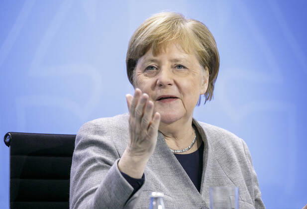 Bundeskanzlerin Angela Merkel, CDU, gibt nach einer Videokonferenz des Bundesregierung mit den Ministerpraesidenten, im Zusammenhang mit dem Coronavirus, eine Presseunterrichtung. Berlin, 15.04.2020 Berlin Deutschland