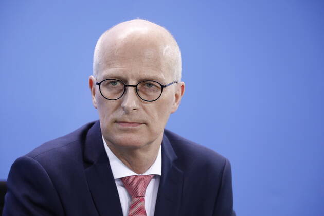 Peter Tschentscher, Erster Bürgermeister der Freien und Hansestadt Hamburg, Deutschland, Berlin, Bundeskanzleramt, Pressekonferenz von Bundeskanzlerin Merkel im Anschluss an das Gespräch mit den Regierungschefinnen und -chefs der Länder im Zusammenhang mit dem Coronavirus , 15.04.2020