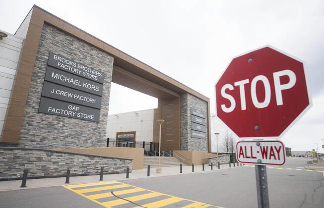 (200415) -- NIAGARA FALLS, April 15, 2020 -- The closed Outlet Collection at Niagara shopping mall is seen in Niagara-on-the-Lake, Ontario, Canada, on April 15, 2020. Canadian Prime Minister Justin Trudeau announced Wednesday expanded eligibility rules for the Canada Emergency Response Benefit (CERB) so that part-time and seasonal workers can claim the CERB. As of Wednesday afternoon, there were 28,206 confirmed COVID-19 cases and 1,007 deaths across the country. (Photo by Xinhua) CANADA-ONTARIO-NIAGARA FALLS-COVID-19-ECONOMY ZouxZheng 