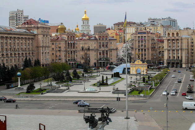 KYIV, UKRAINE - APRIL 15, 2020 - Maidan Nezalezhnosti, Kyiv s main square, is pictured during quarantine caused by the coronavirus pandemic, Kyiv, capital of Ukraine. Downtown Kyiv under quarantine  Copyright: xPavlo_Bagmutx
