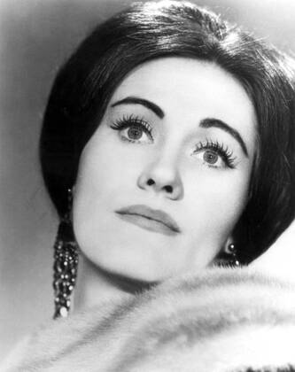 Dame Joan Sutherland, in a publicity shot for COMMAND PERFORMANCE: THE STARS SALUTE THE PRESIDENT, (aired April 2, 1981), 1981, NBC Courtesy: Everett Collection NBC Courtesy Everett Collection !ACHTUNG AUFNAHMEDATUM GESCHÃ„TZT! PUBLICATIONXNOTxINxCANxCHNxFRAxITAxJPNxNORxPOLxRUSxESPxUKxUSA Copyright: xNBC CourtesyxEverettxCollectionx PBDJOSU EC001