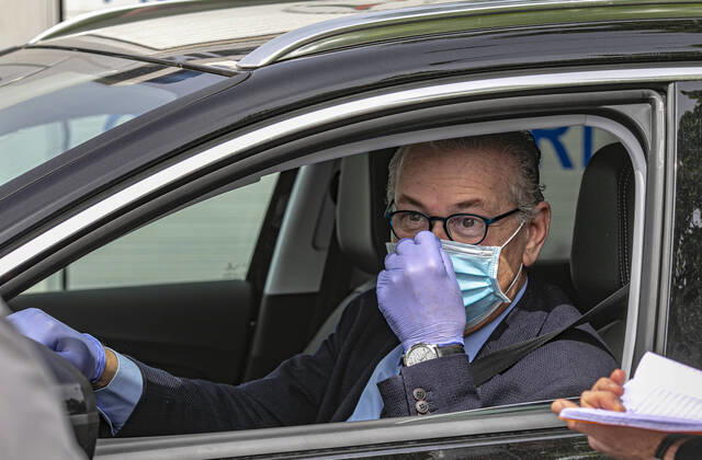 Caravaggio (Bergamo) Coronavirus - the Drive in tampons in the town are underway. the first patient is dr. Flavio Alborghetti director of PRESST BG West (Foto Sergio Agazzi Fotogramma, Bergamo - 2020-04-16) p.s. la foto e utilizzabile nel rispetto del contesto in cui e stata scattata, e senza intento diffamatorio del decoro delle persone rappresentate  Copyright: xFotox SergioxAgazzix xFOTOGRAMMAx