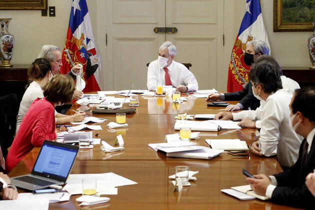 Santiago, 16 April 2020 President Sebastian Pinera heads a new meeting of the coronavirus emergency committee Dragomir Yankovic Aton Chile, Santiago Chile Aton 412281  Copyright: DRAGOMIRxYANKOVIC ATONxCHILE