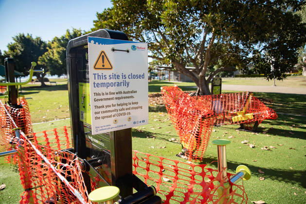 April 16, 2020, Queensland, Australia: Gym equipment station closed during Coronavirus crisis..Australian states including Queensland take strict new lockdown rules to stop the spread of Covid-19. Queensland Australia - ZUMAs197 20200416_zaa_s197_009 Copyright: xFlorentxRolsx