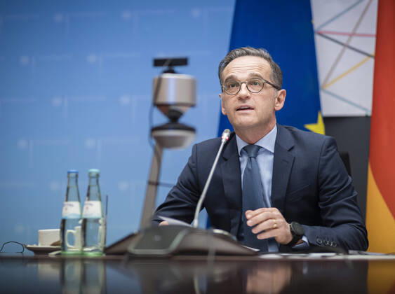 Bilder des Jahres 2020, News 04 April News Themen der Woche KW16 News Bilder des Tages Bundesaussenminister Heiko Maas, SPD, nimmt per Video-Konferenz an der initiative Allianz des Multilateralismus in Berlin teil. 16.04.2020. Berlin Deutschland