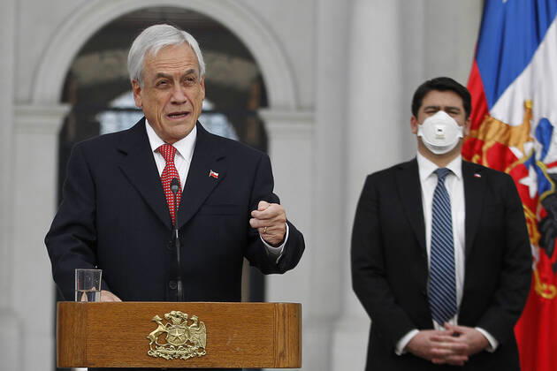 Santiago, April 16, 2020 The President of the Republic, Sebastian Pinera, promulgates the Pardon Law, at the Palacio de La Moneda Dragomir Yankovic Aton Chile, Santiago Chile Aton 412466  Copyright: DRAGOMIRxYANKOVIC ATONxCHILE