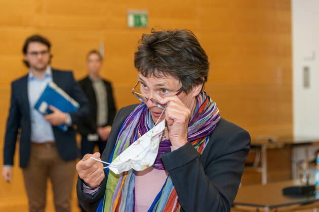 Kiel, Pressekonferenz von Ministerpräsident Daniel Günther, Gesundheitsminister Heiner Garg und Finanzministerin Monika Heinold in der Staatskanzlei. Der Ministerpräsident informierte die erschienenen Pressevertreter über die in der heutigen Koalitionsrunde festgelegten Lockerungen der Schleswig-Holsteinischen Vorschriften zum Thema Coronapandemie. Kiel Schleswig-Holstein Deutschland
