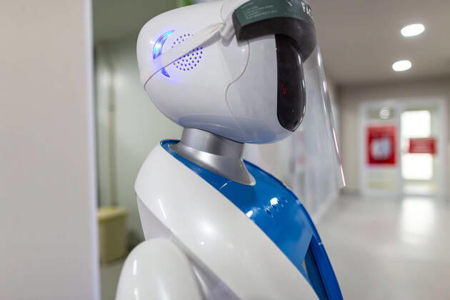 April 16, 2020, Jakarta, Jakarta, Indonesia: Jakarta, Indonesia, 16 April 2020 : Robots will be use to serve corona patient at New Hospital Pertamina Jaya in Jakarta. The Use of the robot will help health worker in reducing the possiblity of infected by the virus from the patient. Jakarta Indonesia - ZUMAh128 20200416_zap_h128_008 Copyright: xDonalxHusnix