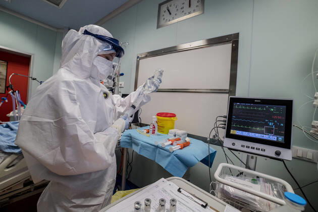 Intensive care of the Rome s Covid3 Hospital Inside the intensive care of the Rome s Covid3 Hospital during Coronavirus Covid-19 emergency. Rome Italy Italy Copyright: DavidexFracassi