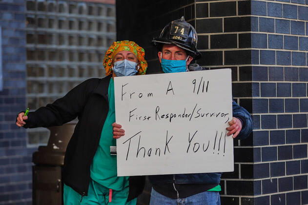 April 16, 2020, New York, NEW YORK, EUA: Movement of military and health professionals at the Elmhurst Hospital Center in Queens, New York during the COVID-19 coronavirus pandemic in the United States. New York EUA - ZUMAv122 20200416_zap_v122_045 Copyright: xWilliamxVolcovx