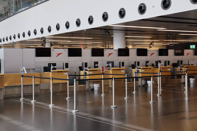 Corona Krise Flughafen Wien Schwechat Menschenleer Wien, Flughafen, 17. 04. 2020 Flughafen Wien Flugbetrieb fast eingestellt