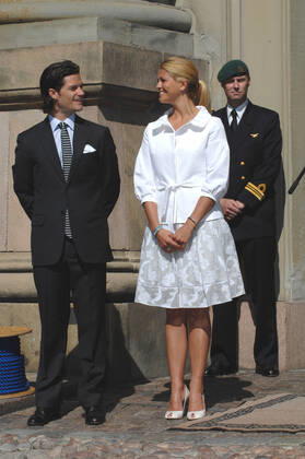 Prince Carl Philip and Princess Madeleine Open Palace on National Day, June 6, 2007 c Karin Törnblom IBL Open Palace on Swedish National Day June 6, 2007 Royal House Sweden x2377x, Copyright: xKarinxTörnblom TTx