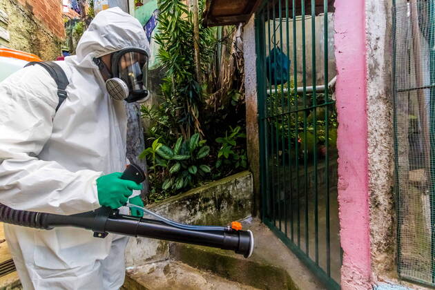 April 18, 2020, Rio de Janeiro, Brazil: Deaths from COVID-19 are increasing in the slums of Rio. Without any state assistance or information from the population, a group of activists living in the favelas got together and bought international hygiene equipment against the coronavirus and are cleaning the city s favelas. The second slum to have this treatment is the Babylonia slum, located in the Leme neighborhood, south zone. Rio de Janeiro Brazil - ZUMA AGA 20200418_mda_l255_328 Copyright: xEllanxLustosax