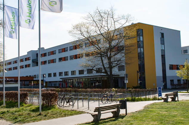 Helios Klink Salzgitter Symbolfoto - Themenbild: Helios Klinik Salzgitter Lebenstedt Krankenhaus, Salzgitter, Lebenstedt, Niedersachsen Copyright: xDVx xR.Bockx