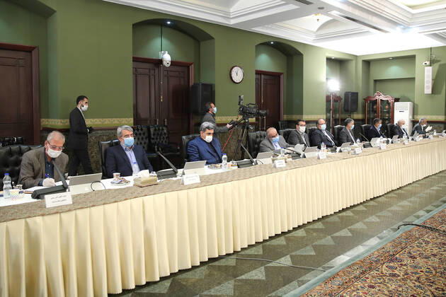 April 19, 2020, Tehran, Iran: A handout picture provided by the Iranian presidency on April 19, 2020, shows Iranian cabinet members attending a session chaired by President Hassan Rouhani in the capital Tehran. Iran is going to extend the leave of prisoners temporarily released for one more month, President Rouhani announced Sunday, after the country released 100,000 detainees over the COVID-19 outbreak. Tehran Iran - ZUMAi98_ 20200419_zih_i98_004 Copyright: xIranianxPresidencyx
