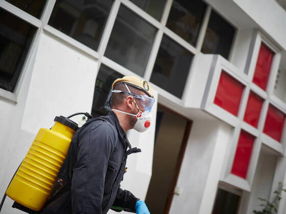 April 19, 2020, Pamplona, Navarra, SPAIN: Soldiers from the military emergency unit UME disinfect the Red Cross base in Burlada during the confinement marked by the State of Alarm decreed by the Government of Spain on the occasion of the coronavirus COVID-19 . In Pamplona, Spain, on April 19, 2020 Pamplona SPAIN - ZUMAa181 20200419_zaa_a181_059 Copyright: xEduardoxSanzx
