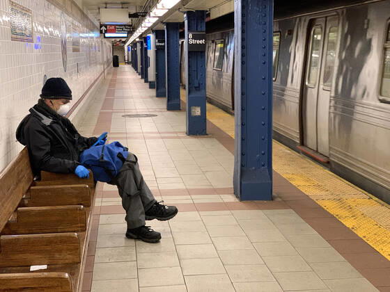 April 19, 2020, New York, New York, USA: Subway in New York during the CORONA VIRUS COVID-19 PANDEMIC. .April 19, 2020 New York USA - ZUMAm57_ 20200419_zaf_m57_001 Copyright: xJohnxMarshallxMantelx