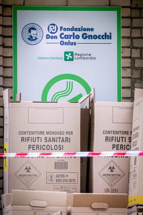 Milan - RSA Don Gnocchi, Girola center, where many patients died from Coronavirus COVID-19 (Marco Passaro Fotogramma, - 2020-04-20) p.s. la foto e utilizzabile nel rispetto del contesto in cui e stata scattata, e senza intento diffamatorio del decoro delle persone rappresentate  Copyright: xMarcoxPassarox xFOTOGRAMMAx