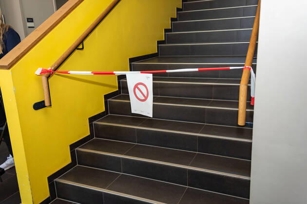 Kiel, Goethe Gemeinschaftsschule, 20.04.2020 Statement der Bildungsministerin Schleswig-Holstein Karin Prien zur Prüfungssituation in Kieler Schulen laut Empfehlungen des RKI. In der Goethe Gemeinschaftsschule laufen die Vorbereitungen zu den Prüfungen ESA und MSA auf Hochtouren. Ebenso könnten ab dem 11. Mai in der Mensa Abiturprüfungen für anderen Schulen durchgeführt werden. Kiel Ravensberg Schleswig-Holstein Deutschland