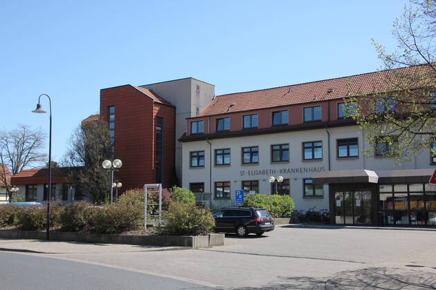 St. Elisabeth Krankenhaus Salzgitter St. Elisabeth Krankenhaus Salzgitter - Themenbild Symbolfoto: Krankenhaus, Salzgitter-Bad Totale Krankenhaus mit Haupteingang Copyright: xM.Dziadekx