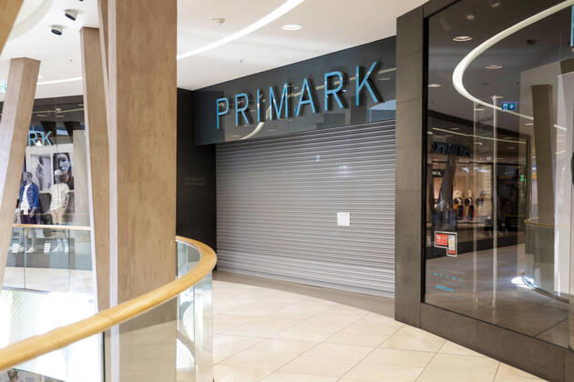 DEU; Deutschland, Baden-Württemberg, Stuttgart, 20.04.2020 - Einkaufszentrum Milaneo. Die allermeisten Läden und Shops sind geschlossen. Auswirkungen der Corona-Pandemie.