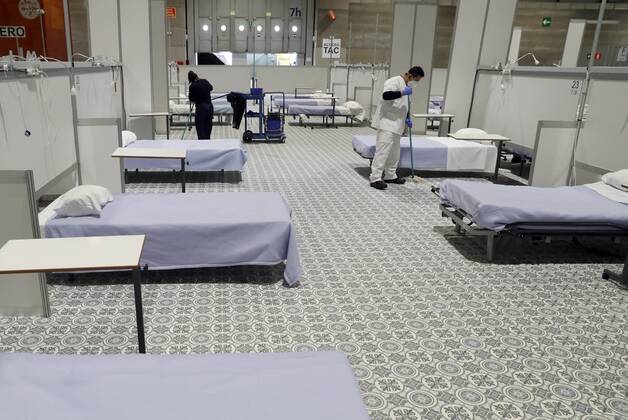 General view of the deserted Ward 7 at the Ifema facilities in Madrid, Spain, 20 April 2020. The medical temporary facilities are to be dismantled due to a decrease in cases in the region. The Spanish government declared the state of emergency on 14 March 2020 and the Mediterranean country has since been under a lockdown in a bid to slow down the spread of the pandemic COVID-19 disease caused by the SARS-CoV-2 coronavirus. Field hospital Ifema facilities to be dismantled in following days !ACHTUNG: NUR REDAKTIONELLE NUTZUNG!  Copyright: xJ.J.Guillenx GRAF3368 20200420-637230078644312721