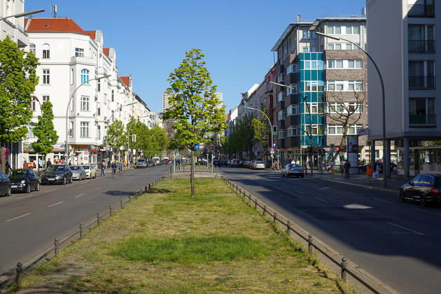 20.04.2020,Berlin,Deutschland,GER,die Stadt zu Zeiten der Corona Pandemie. Kantstrasse.