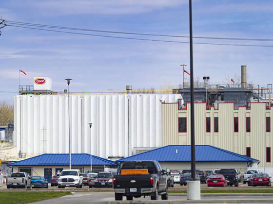 April 20, 2020, Perry, Iowa, U.S: The main entrance to the Tyson Foods pork processing plant in Perry, IA. The Tyson pork processing plant in Perry reported over the weekend that at least two dozen workers had tested positive for COVID-19. The plant is closed Monday, April, 20 for a thorough cleaning and sanitization. At least five meat packing plants in Iowa have reported outbreaks of COVID-19. In addition to the five plants in Iowa, meat packing plants close to Iowa in Nebraska, South Dakota, and Minnesota have reported outbreaks of COVID-19 (SARS-CoV-2, Coronavirus). The Tyson plant has more than 1,400 workers and is the largest single employer in Perry. The state of Iowa has begun providing surveillance testing of meatpacking plants to more broadly test employees even if they are not experiencing symptoms of COVID-19. State strike t - ZUMAk94_ 20200420_zaf_k94_003 Copyright: xJackxKurtzx