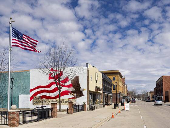 April 20, 2020, Perry, Iowa, U.S: An empty street in Perry, IA. The Tyson pork processing plant in Perry reported over the weekend that at least two dozen workers had tested positive for COVID-19. The plant is closed Monday, April, 20 for a thorough cleaning and sanitization. At least five meat packing plants in Iowa have reported outbreaks of COVID-19. In addition to the five plants in Iowa, meat packing plants close to Iowa in Nebraska, South Dakota, and Minnesota have reported outbreaks of COVID-19 (SARS-CoV-2, Coronavirus). The Tyson plant has more than 1,400 workers and is the largest single employer in Perry. The state of Iowa has begun providing surveillance testing of meatpacking plants to more broadly test employees even if they are not experiencing symptoms of COVID-19. State strike teams made up of an epidemiologist, an inf - ZUMAk94_ 20200420_zaf_k94_013 Copyright: xJackxKurtzx