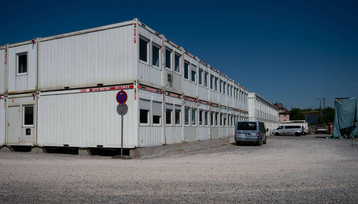 Coronavirus-COVID-19 Stuttgart 21-Wohncontainer von türkischen Arbeitern die sich mit Covid19 angesteckt haben in der Rosensteinstrasse. Stuttgart Mitte Baden-Württemberg Deutschland Copyright: xLeif-HendrikxPiechowskix