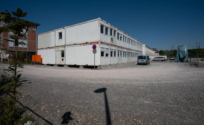 Coronavirus-COVID-19 Stuttgart 21-Wohncontainer von türkischen Arbeitern die sich mit Covid19 angesteckt haben in der Rosensteinstrasse. Stuttgart Mitte Baden-Württemberg Deutschland Copyright: xLeif-HendrikxPiechowskix
