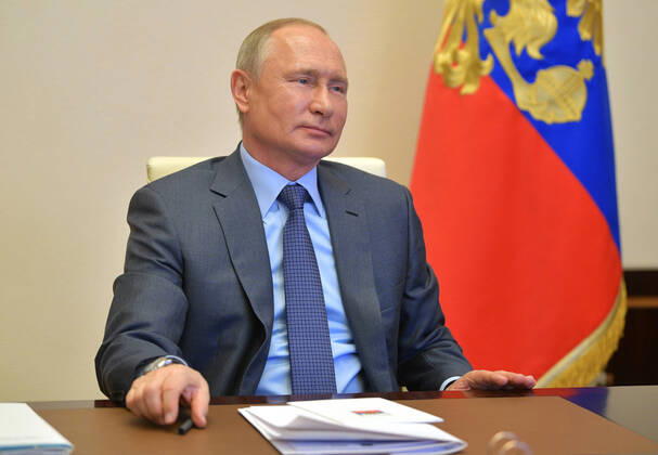 MOSCOW REGION, RUSSIA - APRIL 21, 2020: Russia s President Vladimir Putin during a video conference meeting with Primorye Territory Governor Oleg Kozhemyako at Novo-Ogaryovo residence. Alexei Druzhinin Russian Presidential Press and Information Office TASS  TS0D68C9